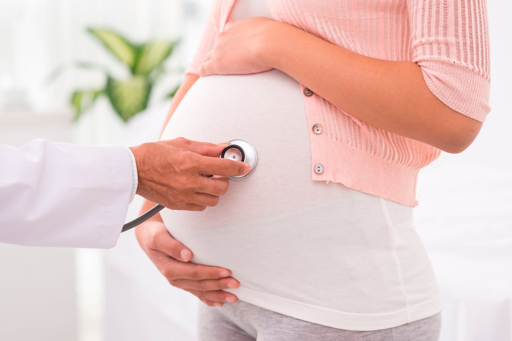 Sífilis Congênita: como evitar que a doença passe para o seu bebê? -  Hospital Santa Clara